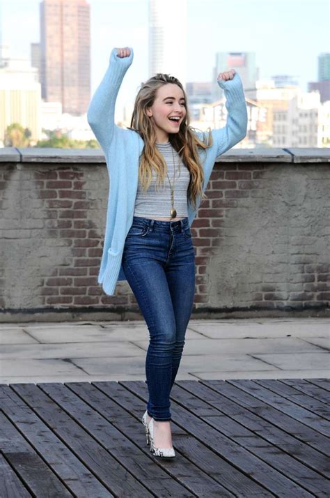 Sabrina Carpenter Shoots Her New Music Video ‘eyes Wide Open In Los