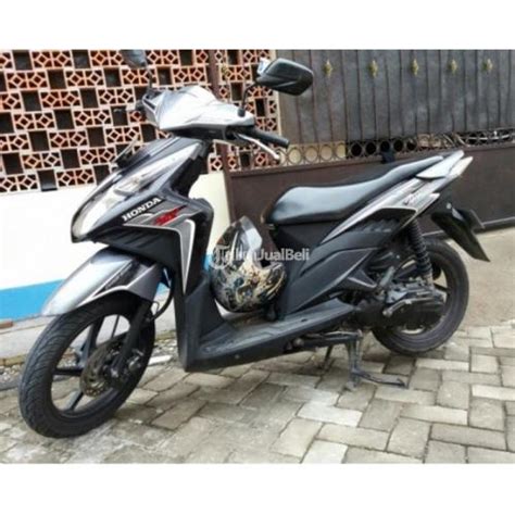 Motor Honda Vario Techno Cbs Second Cc Warna Hitam Silver Di Solo