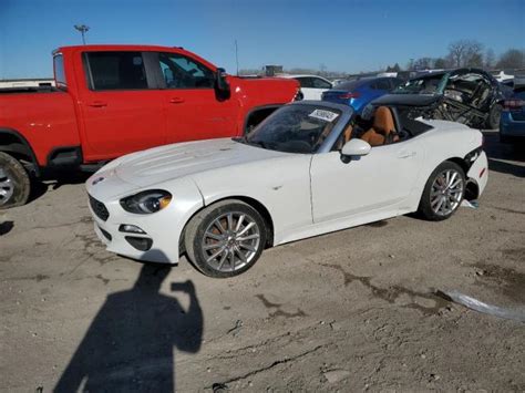 2019 FIAT 124 SPIDER CLASSICA For Sale IN INDIANAPOLIS Fri Mar