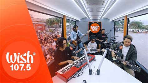 December Avenue Performs Saksi Ang Langit LIVE On Wish 107 5 Bus