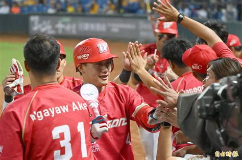 新聞 本季第9轟追平上季總和劉基鴻做好每打席 看板 Baseball 批踢踢實業坊