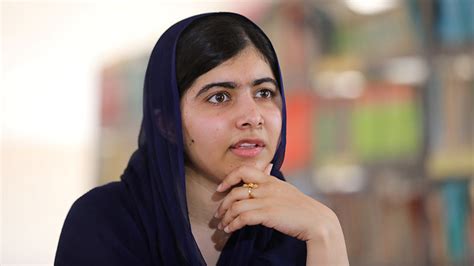 Malala Yousafzai Born Malala Yousafzai Graduates From Oxford 8 Years After Malala Was