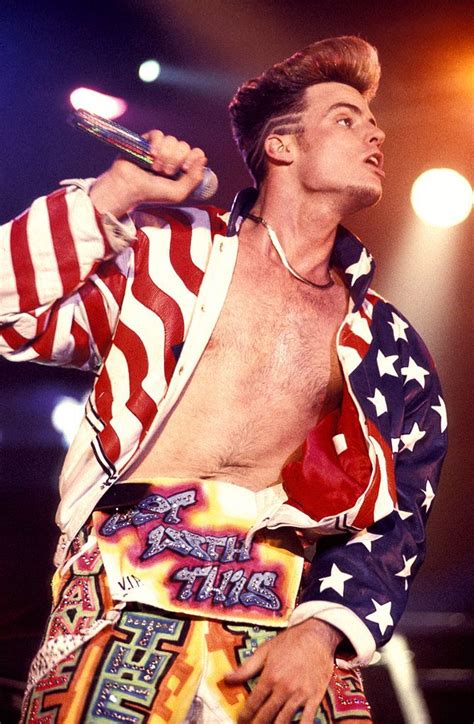 Photo Of Vanilla Ice Vanilla Ice Rapper One Hit Wonder Vanilla Ice