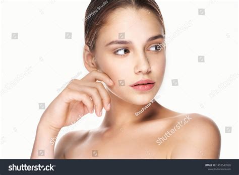 Beautiful Woman Naked Shoulders Makeup Skin Stock Photo 1453543928 Shutterstock
