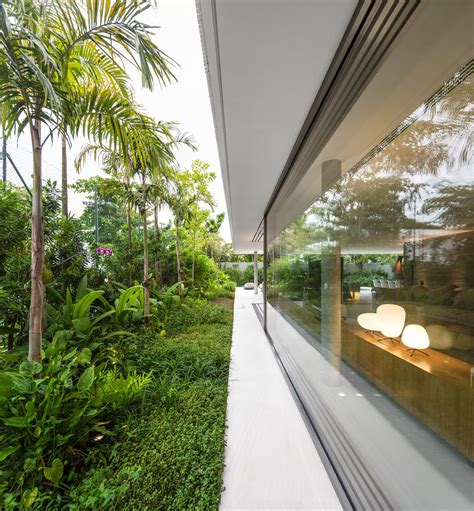 Casa Branca by Studio MK27 - Architizer