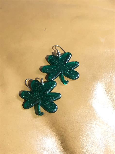 Green Shamrock Dangle Earrings St Patrick S Day Jewelry