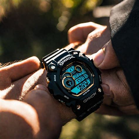 Как легко настроить время на часах G-Shock: простая инструкция