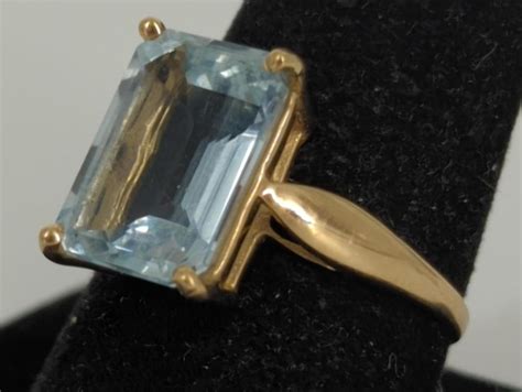 Lot 14kt Yellow Gold Aquamarine Ring