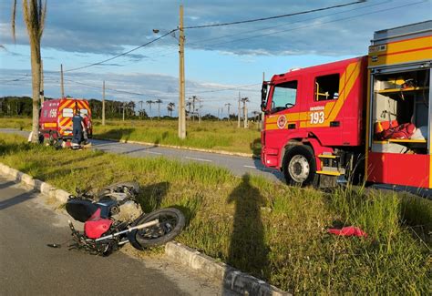 Dupla Cai De Moto No Loteamento Nova Barra Velha E Sofre V Rios