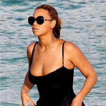 Beyonce Babe Page Watch This Musician On Freeones