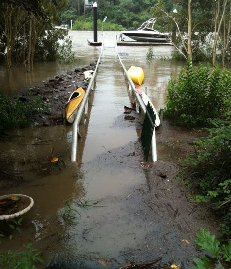 Brisbane Floods 2011 - IVLine