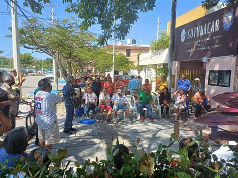 SIN PAGA JUBILADOS Y PENSIONADOS DE UNACAR Campeche HOY