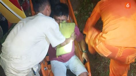 Bus Rombongan Santri Jawa Timur Jatuh Ke Jurang Di Parimo 3 Orang