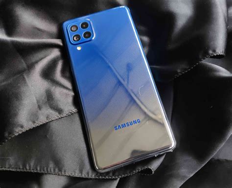 Review Samsung Galaxy M62 Smartphone Kelas Menengah Rasa High End