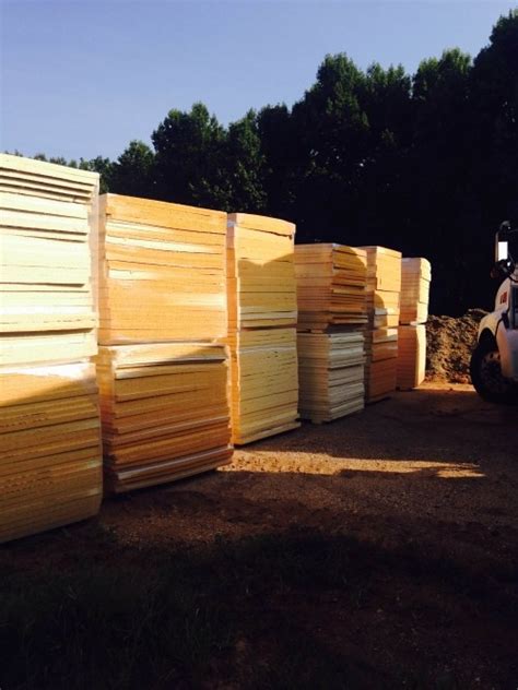 Foil faced Polyiso Insulation4x8 sheets | DiggersList