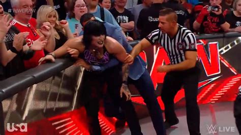 Rhea Ripley Vs Raquel Rodriguez Big Brawl WWE RAW 8 7 2023 YouTube