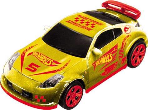Foto Auto na autodráhu Mattel Hot Wheels RC Auto v plechovce Zbozi cz
