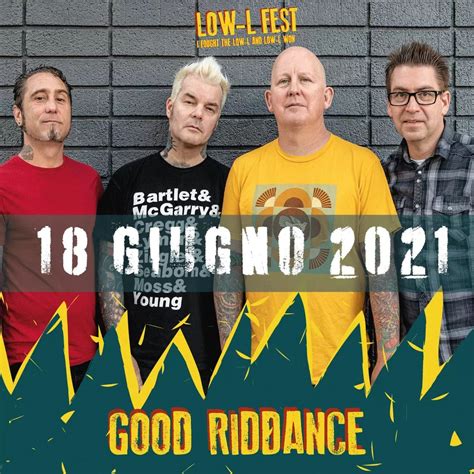 Tornano Le PUSSY RIOT Ma Meno Riot Punkadeka Punk Web Magazine