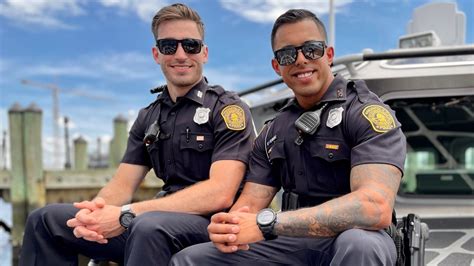 Norfolk S Waterside District Plans Meet Greet With Hot Cops