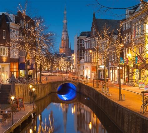 Mooiste Historische Bezienswaardigheden Van Leeuwarden Izi Travel