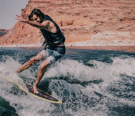 5 Best Wakesurf Boards For 360 To Spin With Confidence Rob Barber