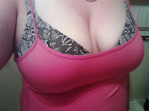 Slut Named Brandy From Enon Ohio Who Loves BBC Porn Pictures XXX Photos Sex Images