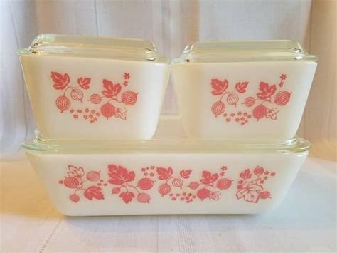 Vintage Pyrex Pink Gooseberry Refrigerator Dish Set Of Etsy