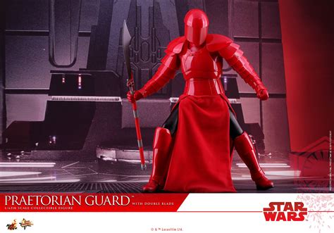 Star Wars The Last Jedi Praetorian Guards By Hot Toys The Toyark
