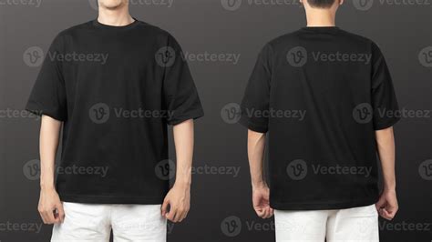 T-shirt Mockup in 3d 20243493 Stock Photo at Vecteezy