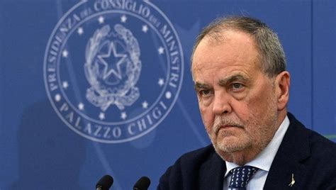 Calderoli L Autonomia Entro Il L Italia Gi Divisa La