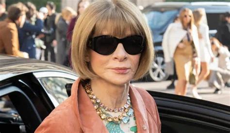 This Is The Reason Why Anna Wintour Always Wears Sunglasses Tvovermind