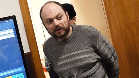 Kremlin Critic Kara Murza Sentenced To 25 Years In Prison The Moscow