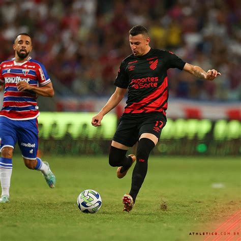 Veja Fotos De Fortaleza X Athletico Pr Pelo Campeonato Brasileiro