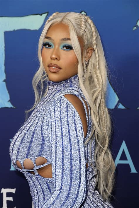 Jordyn Woods S Blond Hair At The Avatar 2 Premiere Photos Popsugar Beauty Uk