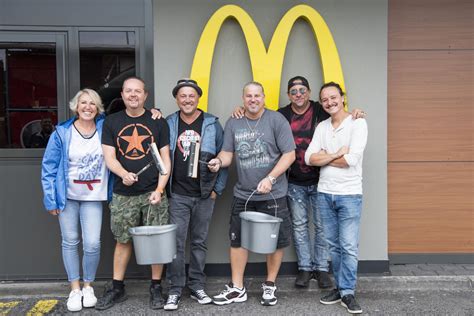 McDonalds Car Wash Day 2022 85 000 Euro Spenden für Ronald