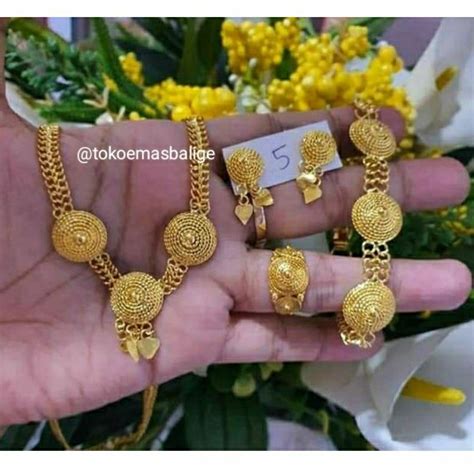 Jual Set Perhiasan Borobudur Gram Emas Asli Lm London K Kadar