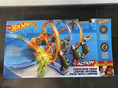 Hot Wheels Corkscrew Crash Track Im Kanton Bern Tutti Ch