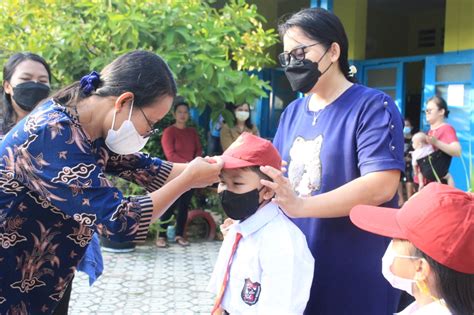 Mpls Sd Santa Maria Muntok Dengan Berkolaborasi Profil Pelajar