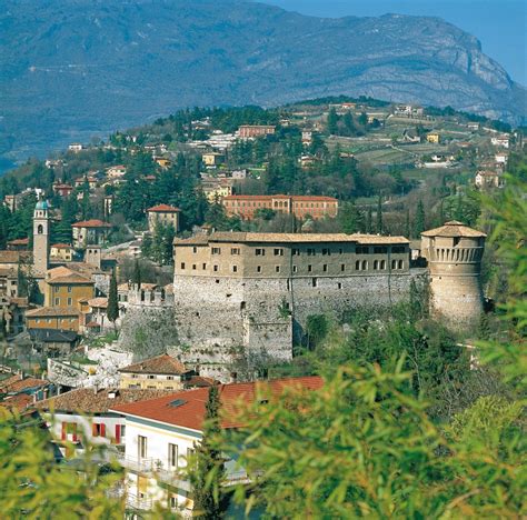 Ottobre Visita Al Castello Di Rovereto Aic Trentino