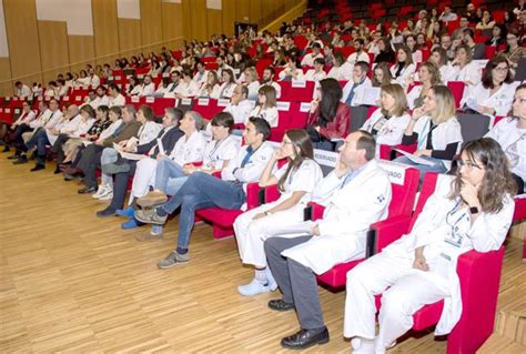 El Huca Reconoce La Labor De Los Residentes De Enfermería Y Medicina De