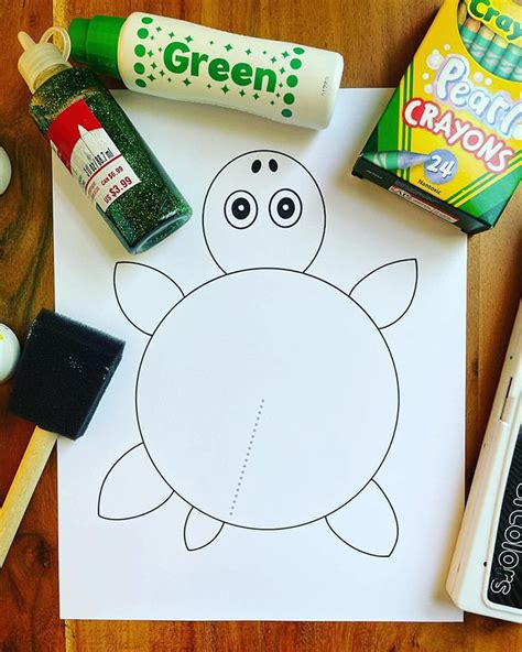 Turtle Craft for Preschool with Free Templates! ⋆ The Hollydog Blog