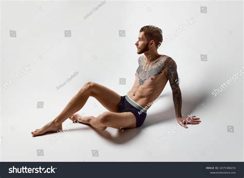 Handsome Man Shirtless Blonde Hair Images Stock Photos Vectors Shutterstock