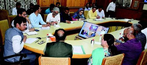 Div Chairs Meet To Review Arrangements For Urs Shah E Hamdan Ra