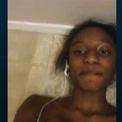 Skype With A Hot Ebony Part Free Ebony Iphone Porn Video Xhamster
