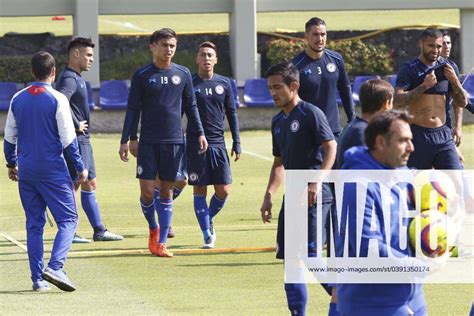 EUM20180102DEP09 CIUDAD DE MEXICO Soccer Futbol Cruz Azul Aspect Of