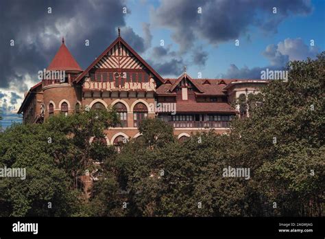 streets of the Indian city of Mumbai. City center Stock Photo - Alamy