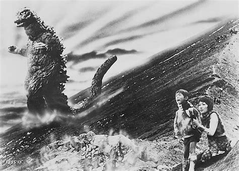 Soshingekigoji Becoming Godzilla