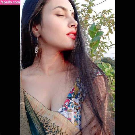 Aarohi Verma Aarohiverma001 Nude Leaked Photo 38 Fapello