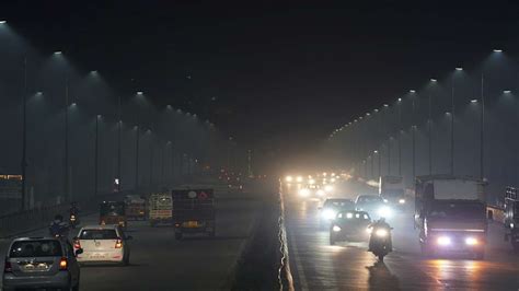 Delhi Air Pollution Government Lifts Ban On Plying Of Bs 3 Petrol Bs