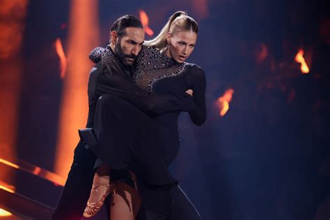 Ein schwieriger Start Lulu Lewe und Massimo Sinató bei Lets Dance